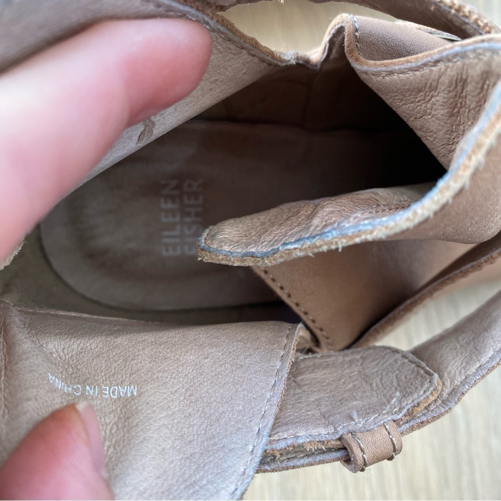 EILEEN FISHER Derby Ankle Booties Tan Wedge Heeled Booties - Picture 8 of 9